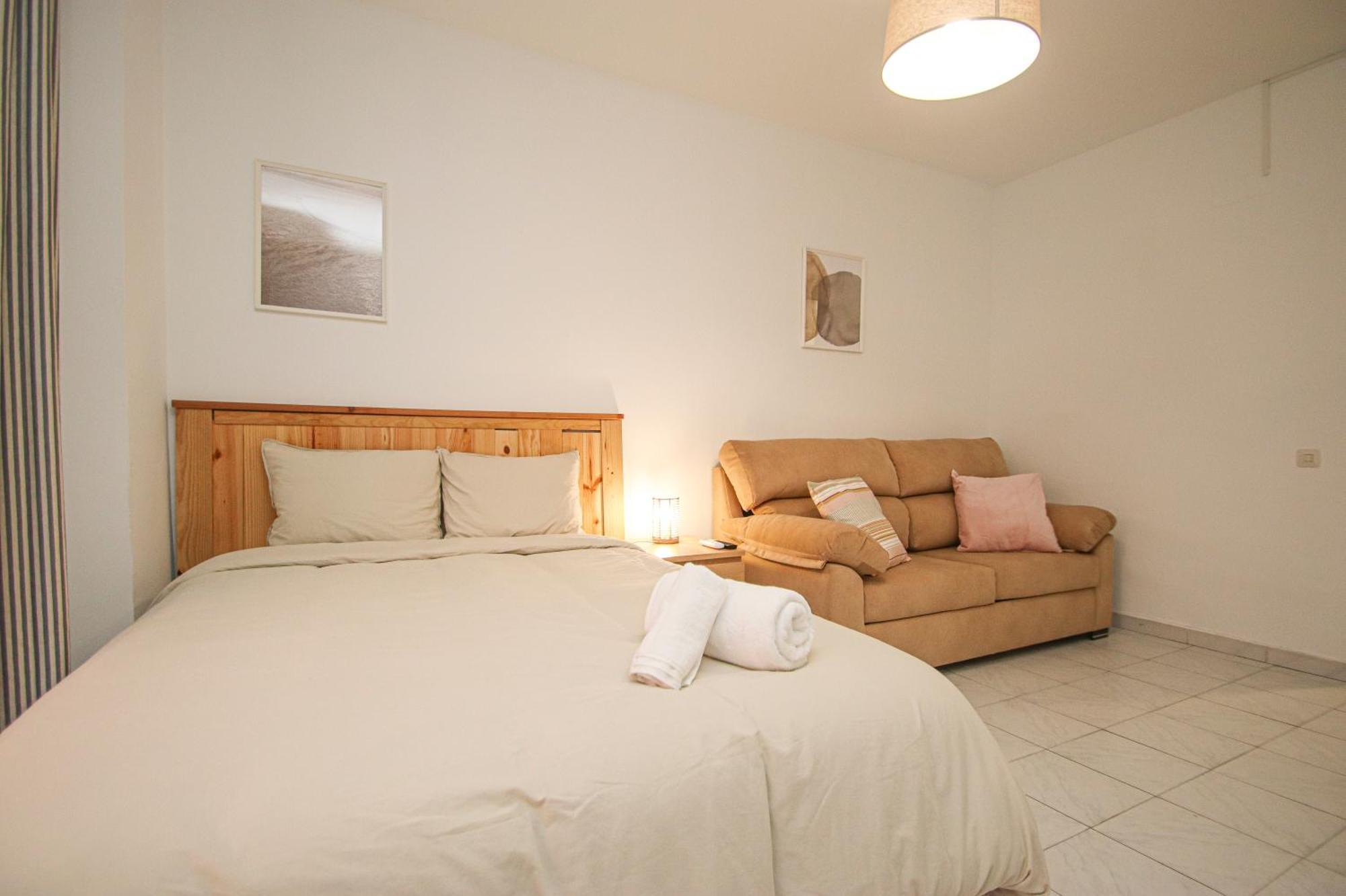 Wonderful Studio 15M Walk To Giralda And Feria Seville Exterior photo